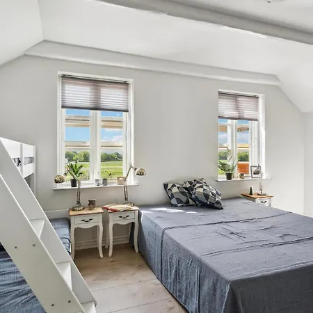 Pet Friendly In Semesterbostad Gesten