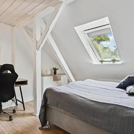 Pet Friendly In Semesterbostad