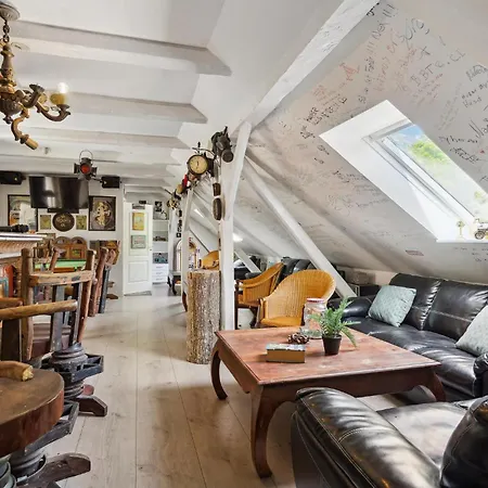 Pet Friendly In Semesterbostad *