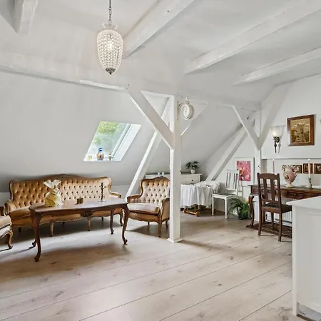 Pet Friendly In Semesterbostad Gesten